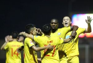 Lịch sử đối đầu